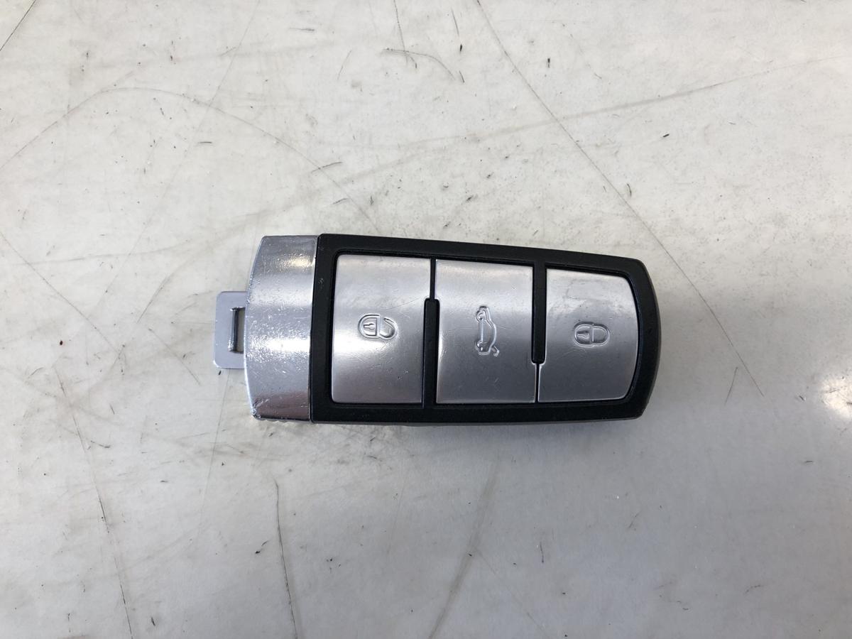 VW Passat 3C B6 Einschub Zündschlüssel mit einem Schlüssel Zündschloss
